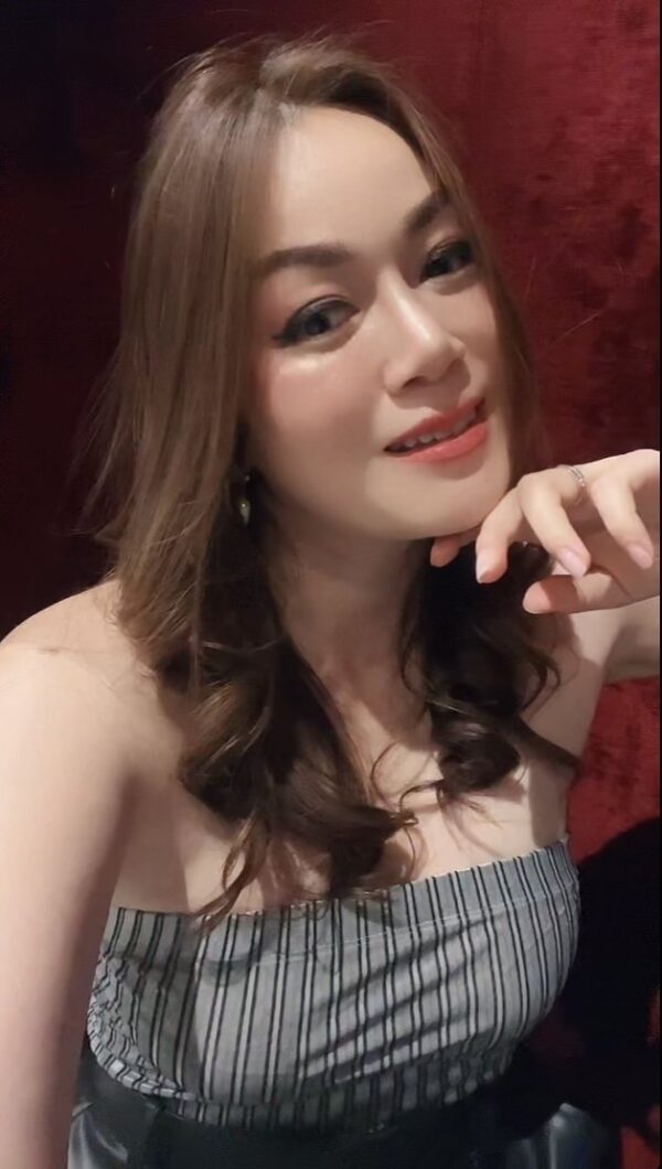Kitty - Image 14