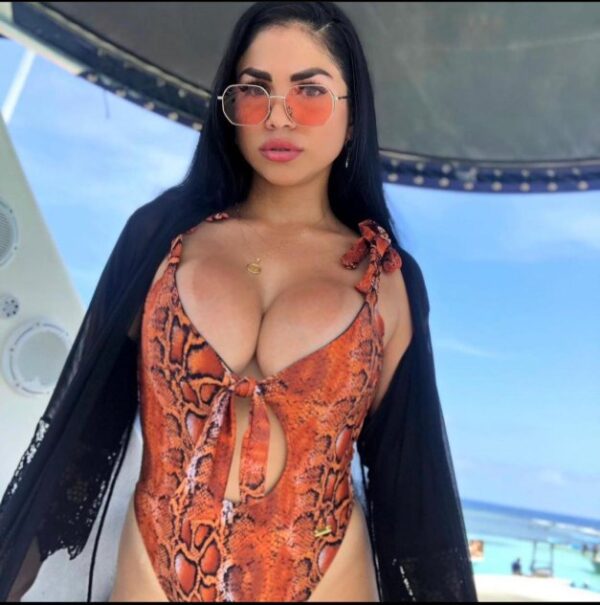 Sarah - Image 2