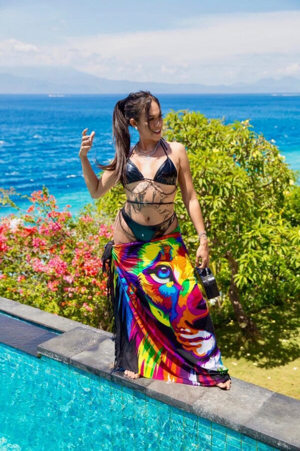 Adelia Rahajeng – Indonesian Transsexual dominatrix in Bali