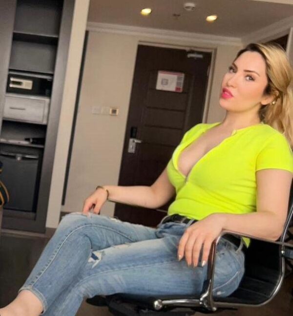 Afla Anal – escort in Muscat - Image 5
