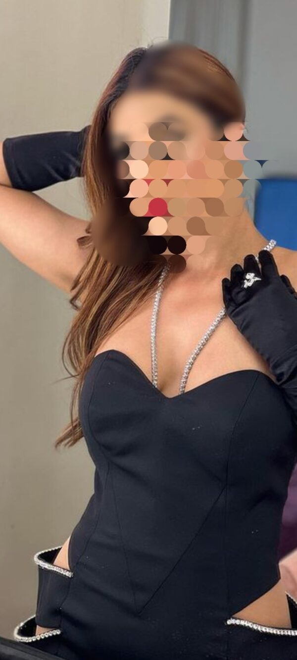 Akanksha independent girl – Indian escort in Mumbai - Image 6