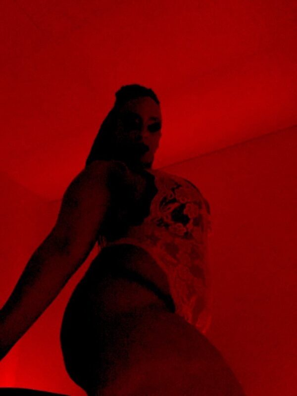 Akasha Rose – Ethiopian escort in Edmonton - Image 5