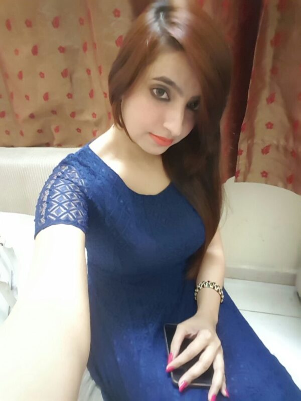 Amber Chaudhary Model – Pakistani girl Lahore