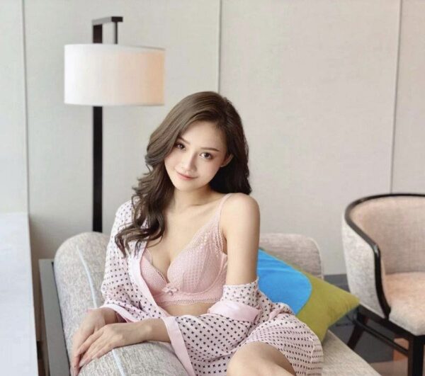 Amy – Taiwanese girl Dammam