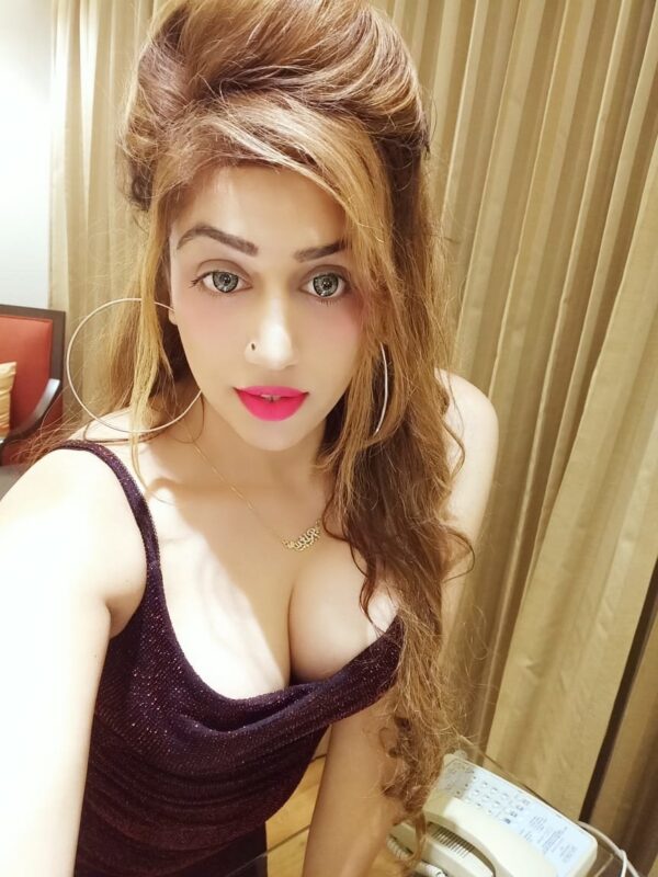 Angel – Indian adult performer in Mumbai