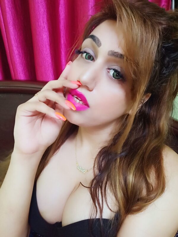 Angel – Indian adult performer in Mumbai - Image 12