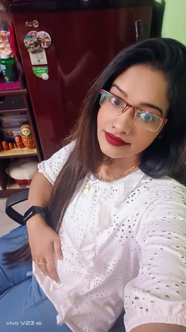 Anindita – Indian escort in Kolkata - Image 5