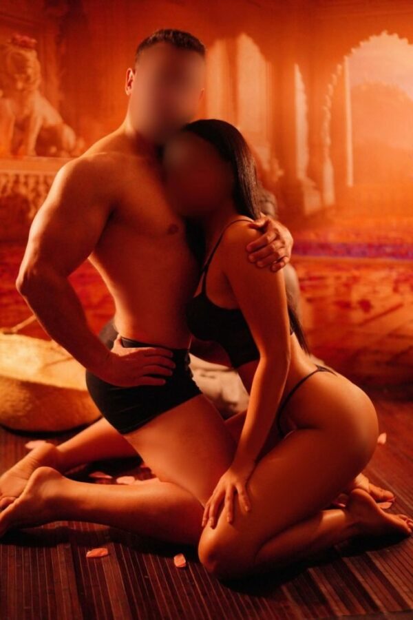 Anita and Eric Liberal Couple – Spanish masseuse in Madrid