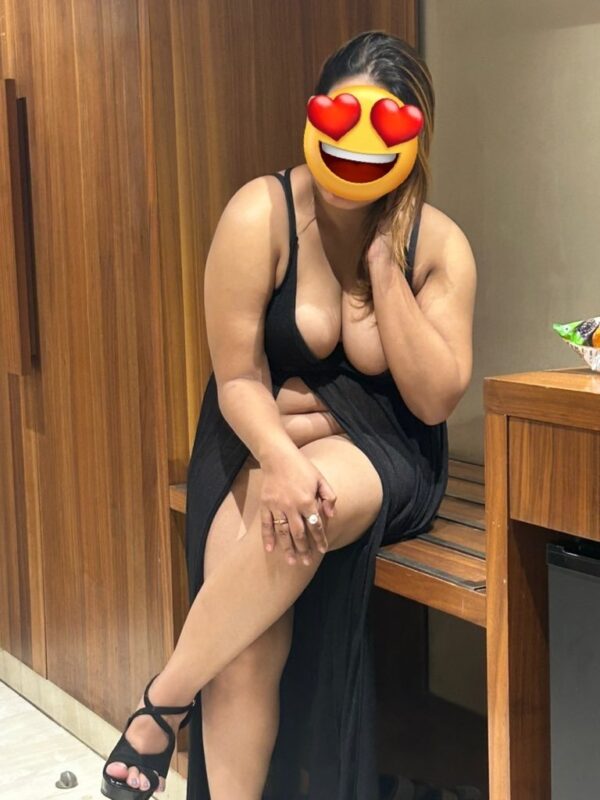 ARPITA (THE ANAL QUEEN) – Indian adult performer in Kolkata - Image 24
