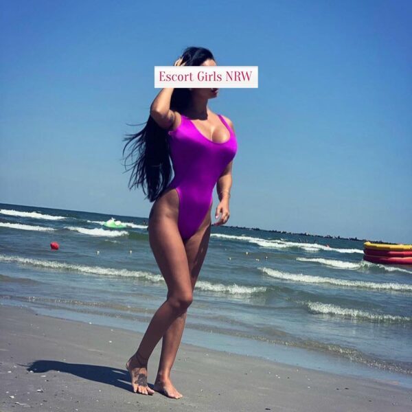 Arya – German girl Bonn - Image 4