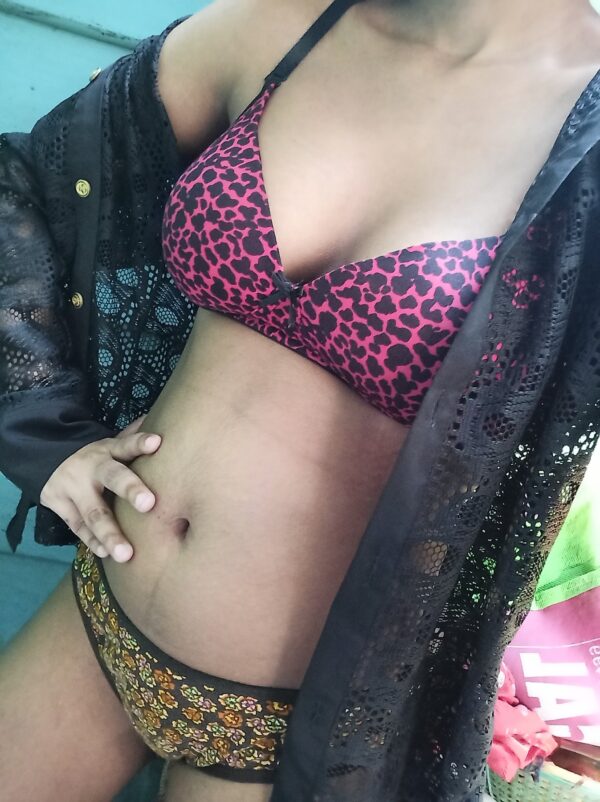 Ashnisha – Indian escort in Kolkata - Image 3