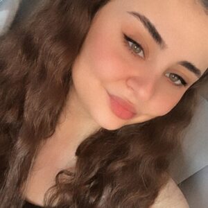 Aylin – Azerbaijani girl Baku