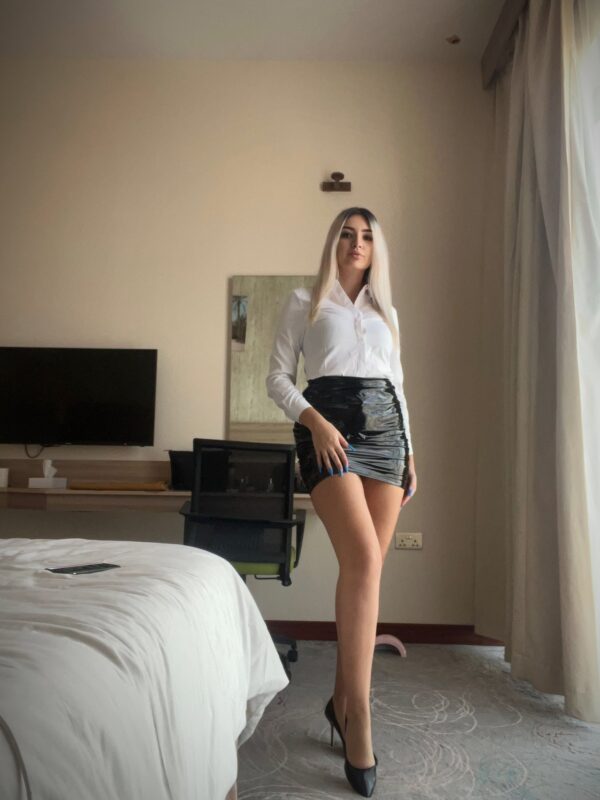 Beatrice !? – Ukrainian escort in Muscat - Image 16