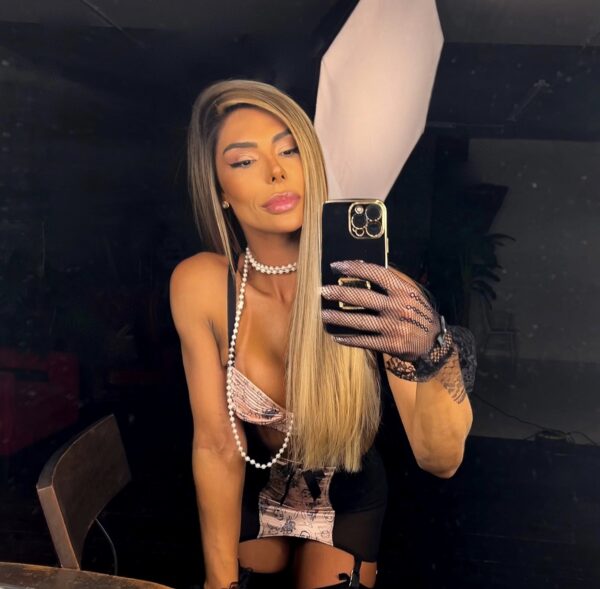 Bianca_latina – Brazilian escort in London - Image 7