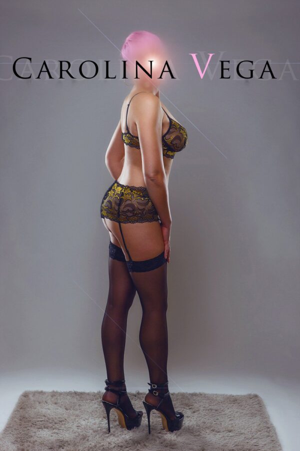 Carolina – Spanish girl Coruña - Image 3