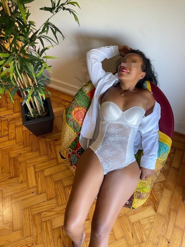 Caroll . Deslocação – Brazilian masseuse in Lisbon - Image 4