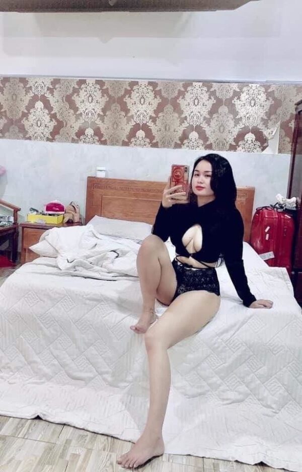 Cherry Service – Filipino escort in Muscat - Image 3