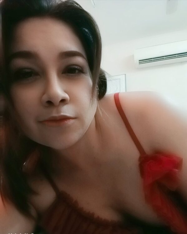 Cherry Lady – Thai masseuse in Muscat - Image 6
