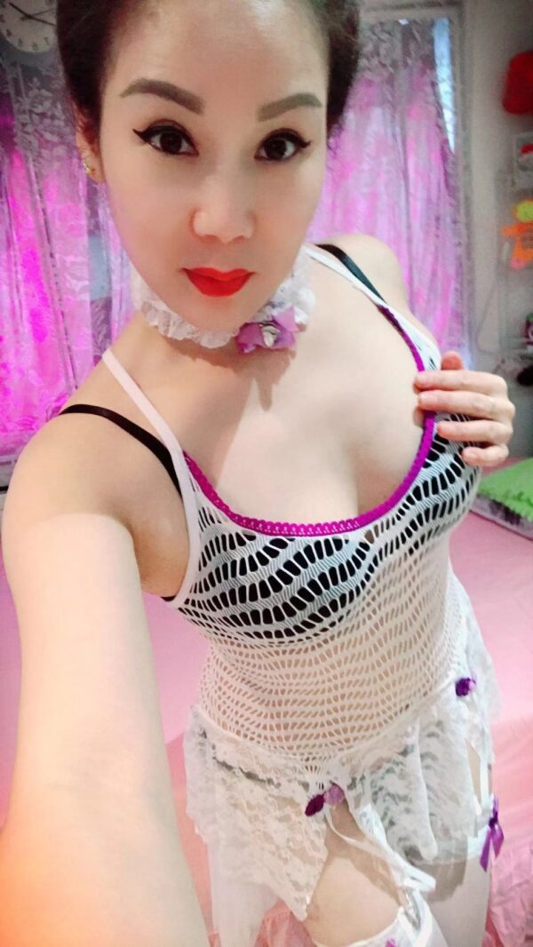 Coco My Dear – Chinese escort in London