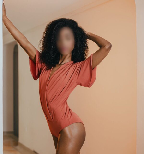 Davinna – Spanish masseuse in Madrid - Image 2