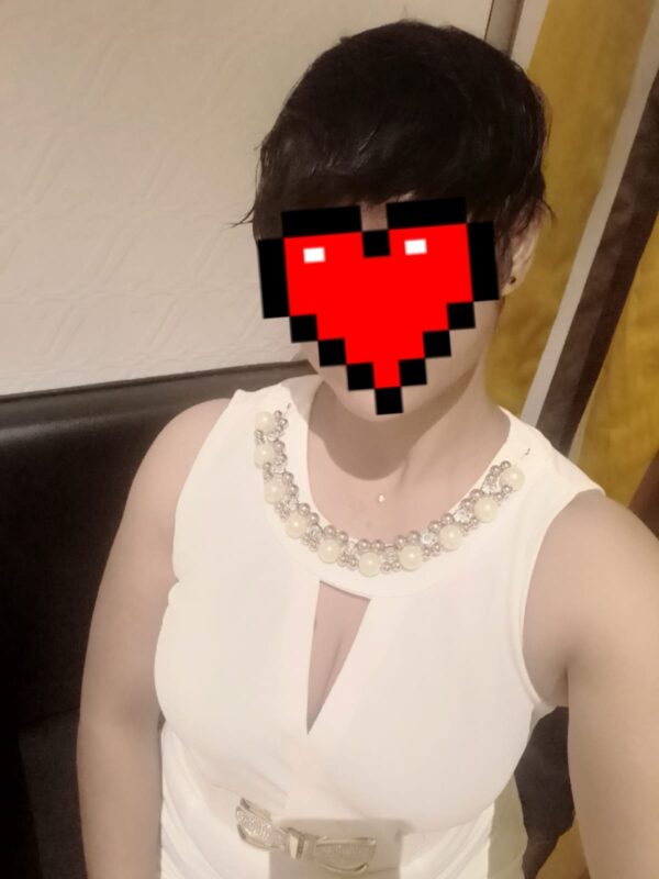 Deepa – Indian escort in Mumbai - Image 2