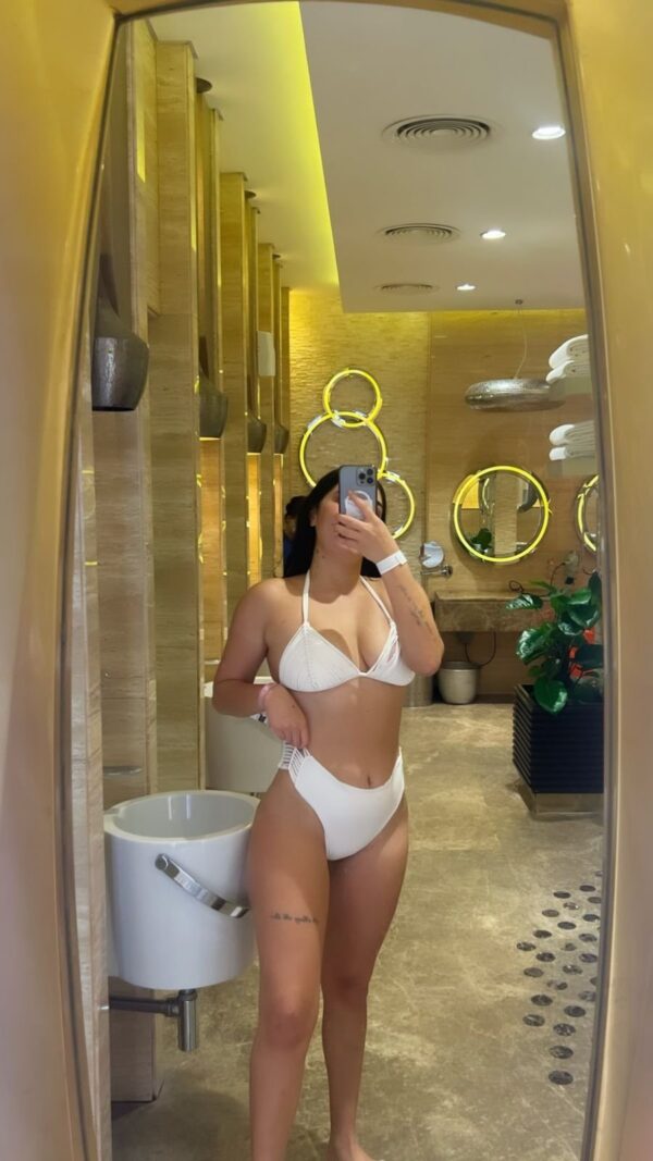 Dilara – Azerbaijani escort in Muscat - Image 4