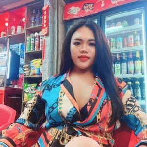 Dinda Expert Suker and Fucker here – Indonesian Transsexual  -  in Bali