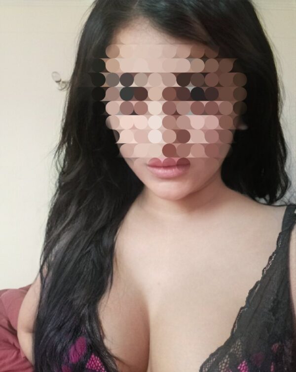 Domina/kinky Mahek – Indian escort in Kolkata - Image 9