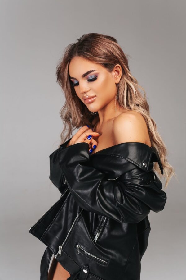 Elizabeth – Russian escort  Age ncy in Jeddah