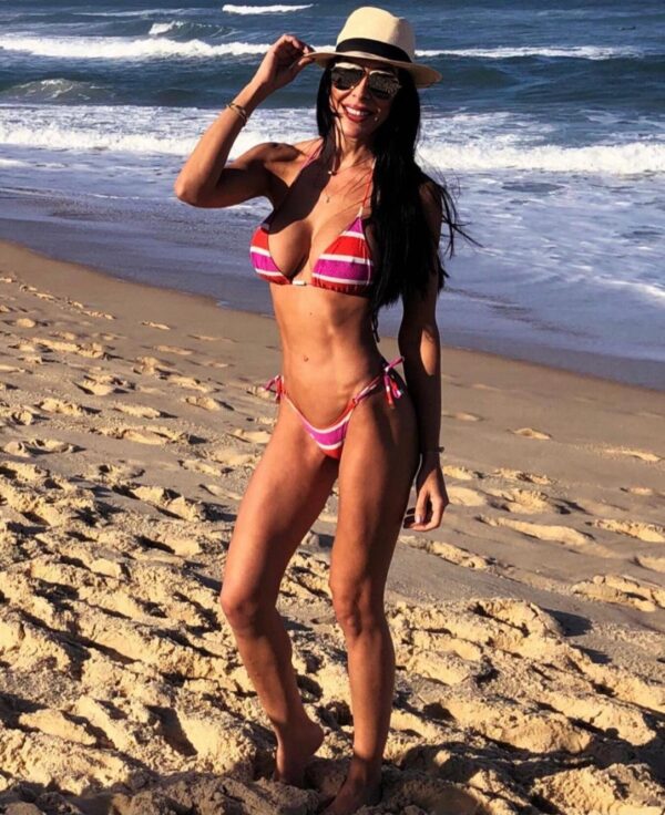 Ellen Kb – Brazilian escort in London - Image 20