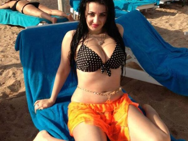 Lovely Delhi Beautys - Image 4