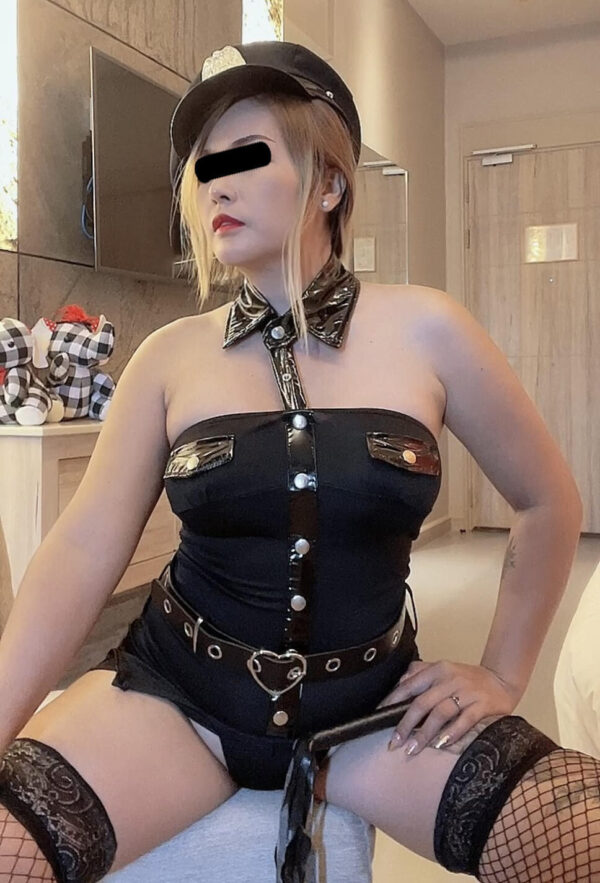 Sarah - Image 4