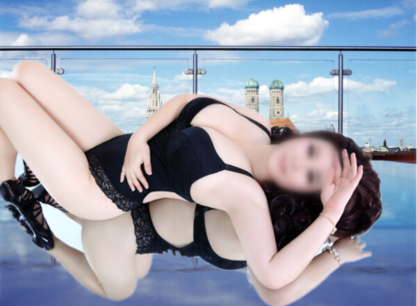 Lindsay - Image 3