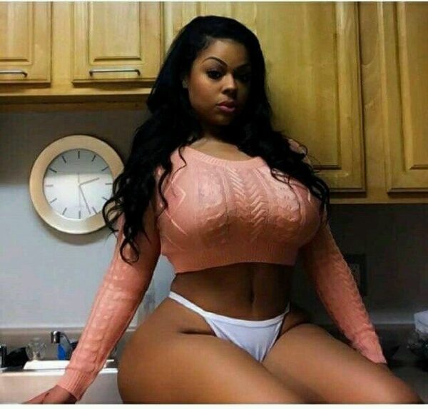 Sensual Mistress Ebony - Image 2