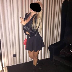Isstina GFE