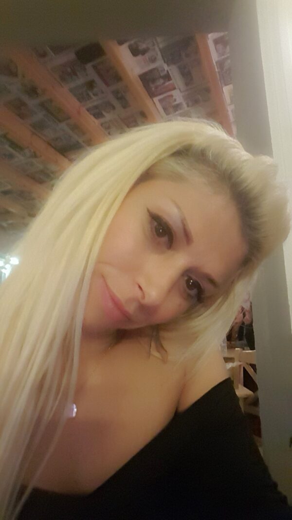 Adriana - Image 2