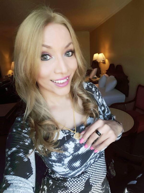 The Real Beauty ASIAN SHEMALE