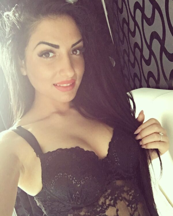 Karla Sex Bomb - Image 3