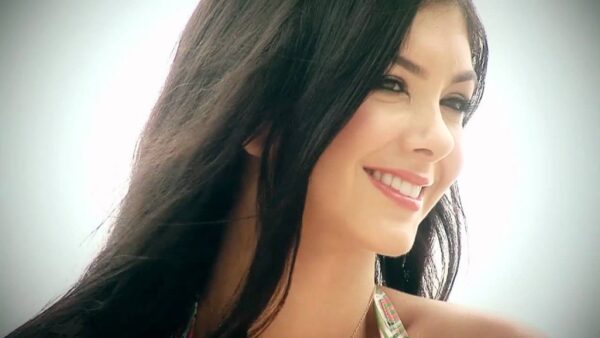 Lilly - Image 3