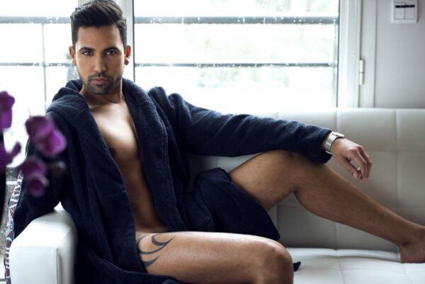 Marco Male Model Class Compagnie - Image 5