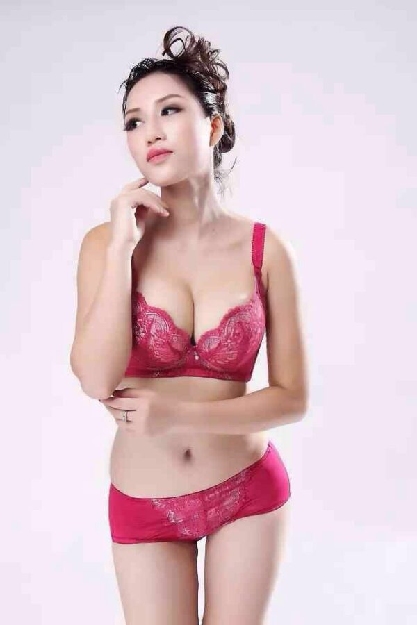 Hanna Massage Hot Girl In Doha - Image 2