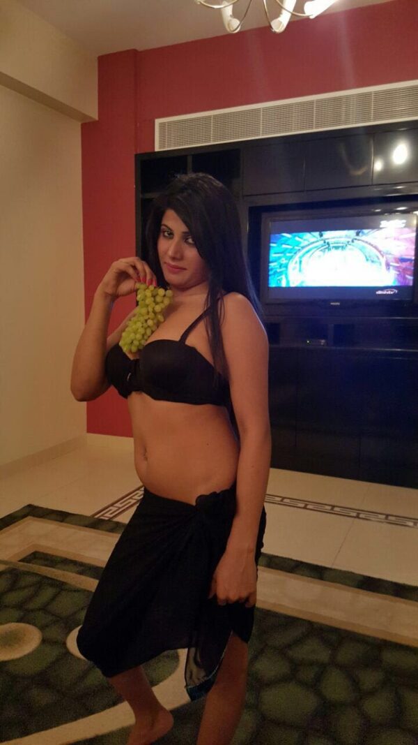 Angle Female Escorts In Muscat - Image 4
