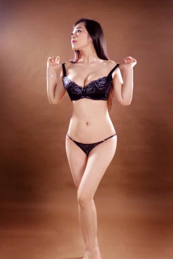 Korea Girl - Image 5