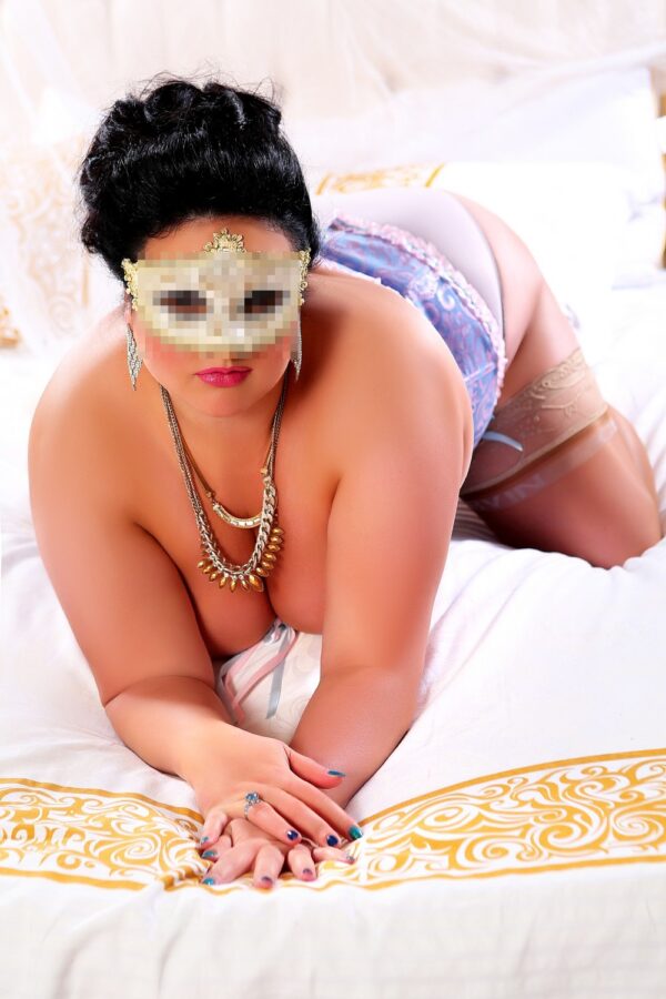 Hanna BBW - Image 5