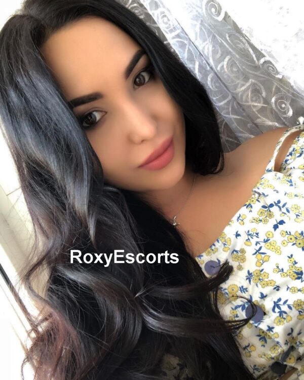 Isabela - ROXYESCORTS AGENCY - Image 4