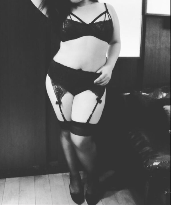 HANA MARIA Japanese-Latina BBW - Image 3