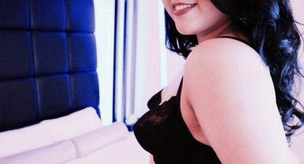 HANA MARIA Japanese-Latina BBW