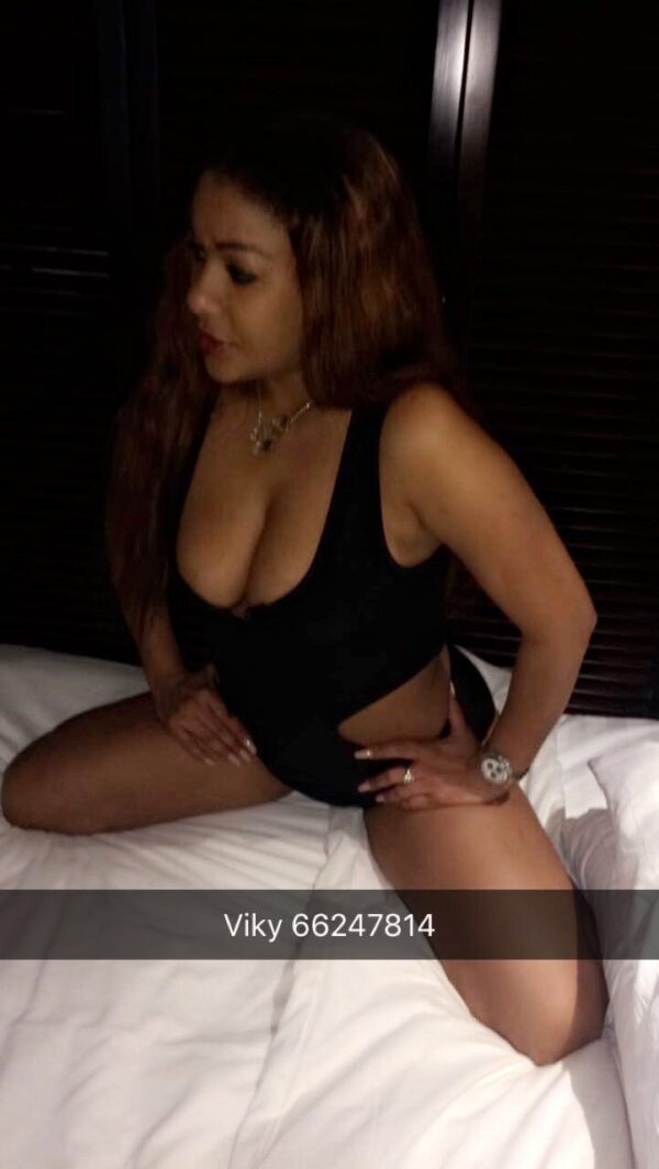 Rosy Vicky