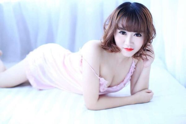 Singapore Girls Ailsa - Image 2