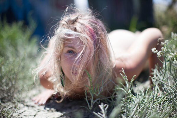Helena West - American Runway Model - Image 4